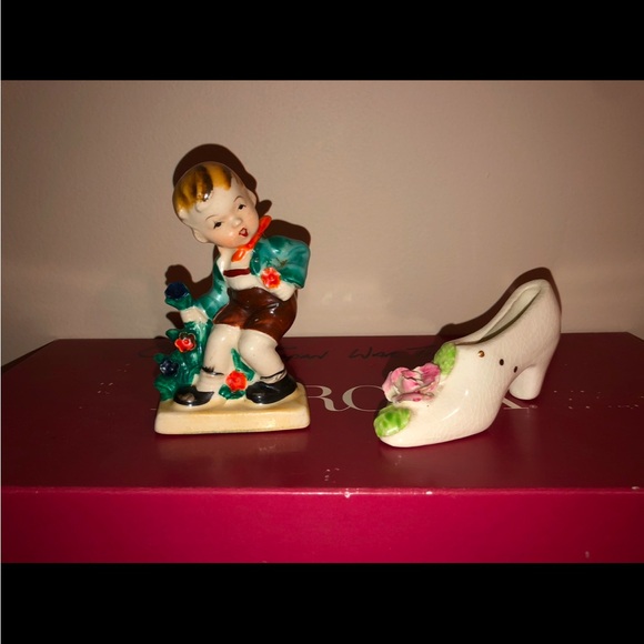 Colorful Ceramic Figurine Set - Picture 4 of 5